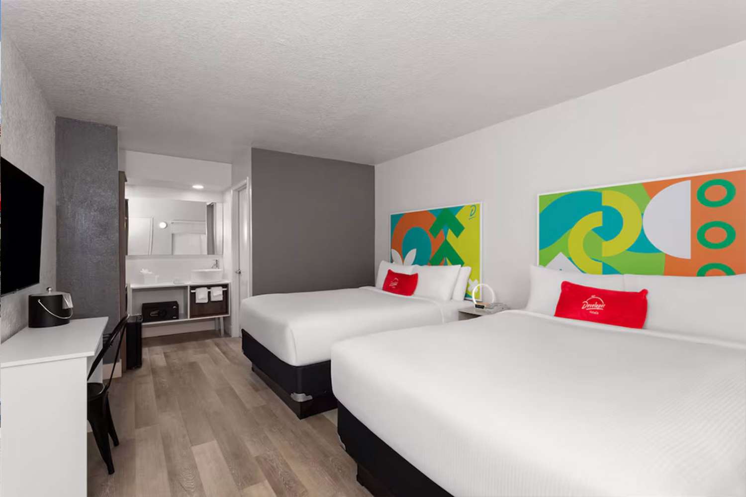 Travelodge by Wyndham Orlando Lake Buena Vista South