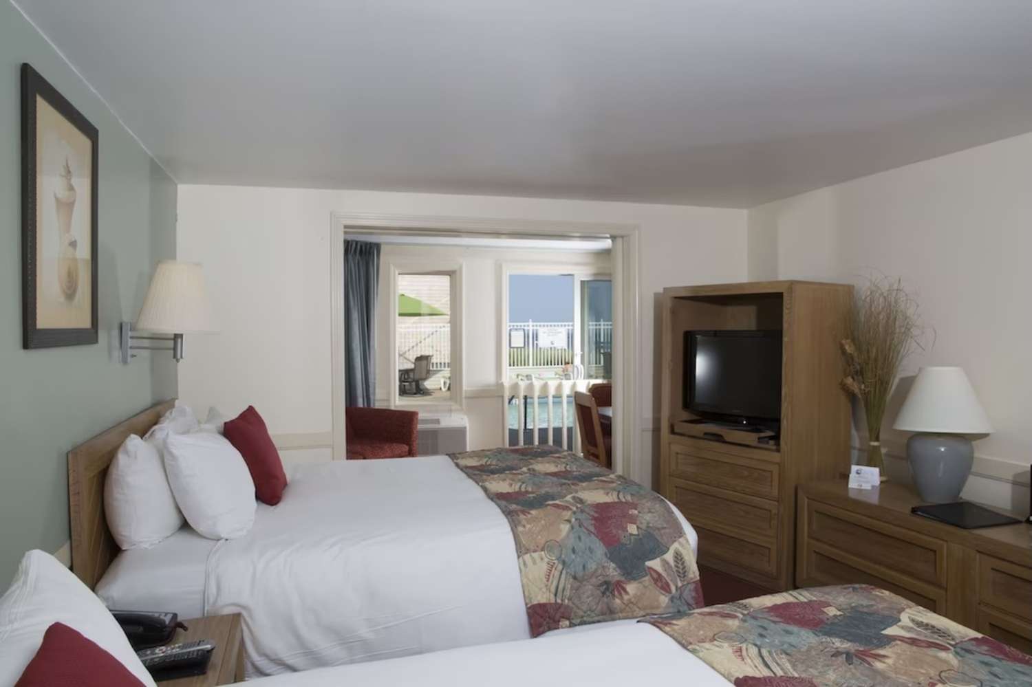 The Corsair and Cross Rip Oceanfront Resort