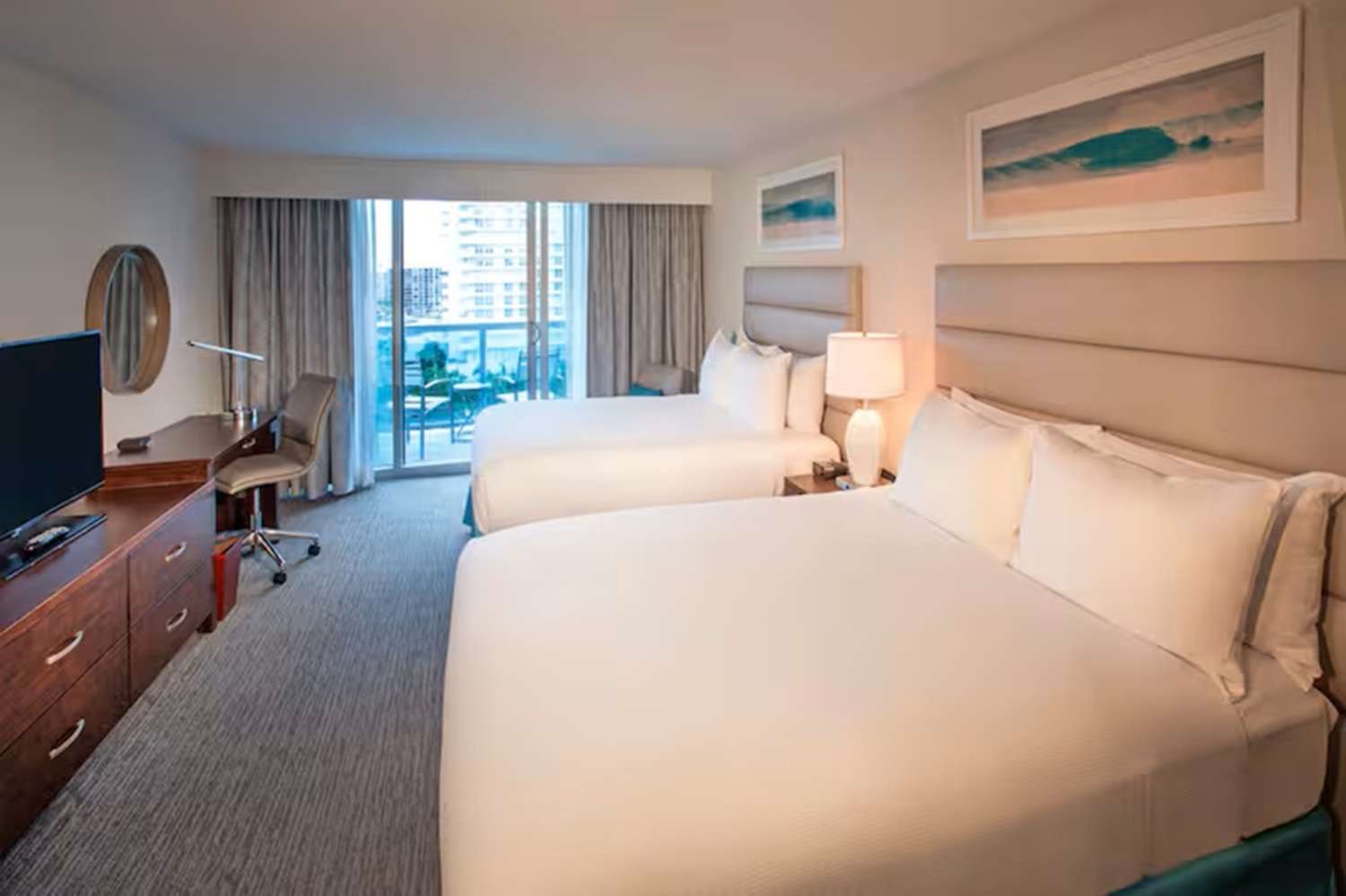 DoubleTree Resort by Hilton Hollywood Beach