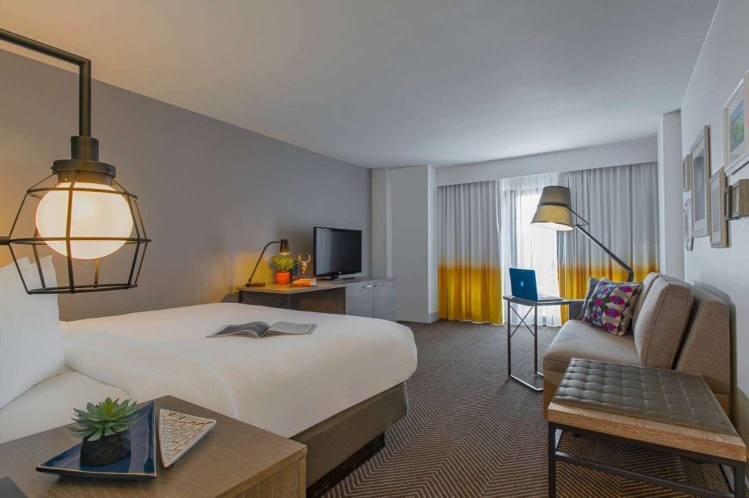 Doubletree by Hilton Hotel Austin