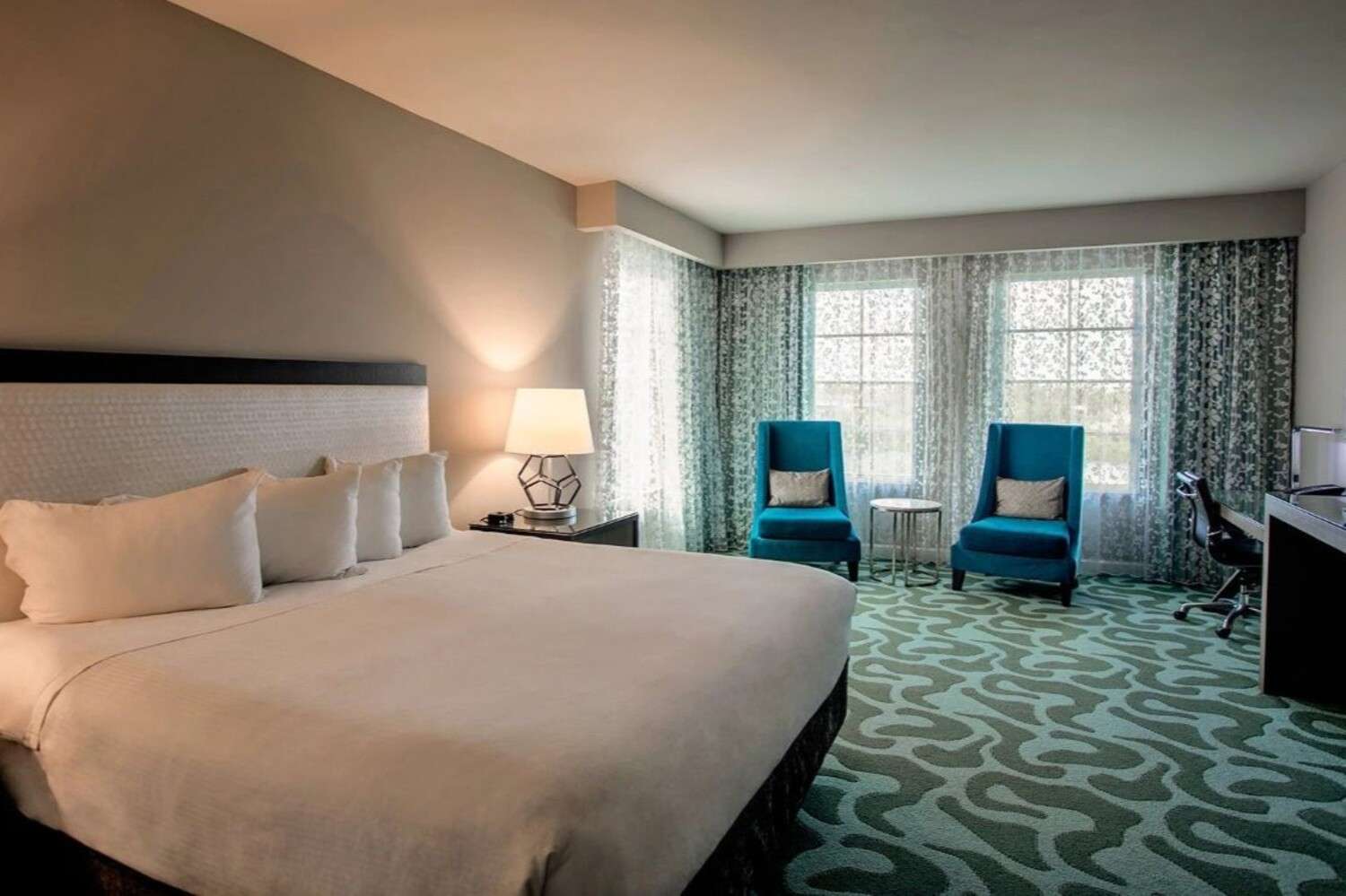 Wyndham Grand Jupiter at Harbourside Place