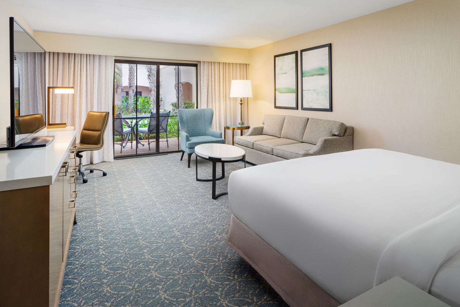 Hilton Santa Barbara Beachfront Resort