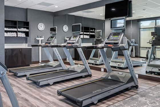 Holiday Inn & Suites Silicon Valley - Milpitas, an IHG Hotel
