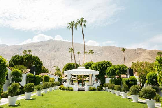 Avalon Hotel & Bungalows