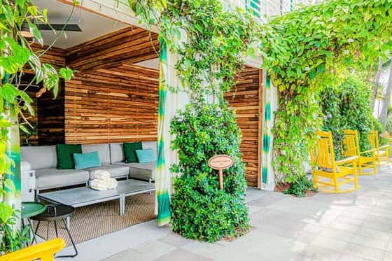 Solei Beach Club at Kimpton Surfcomber Hotel
