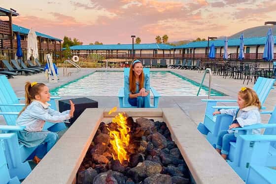 Lakehouse Resort