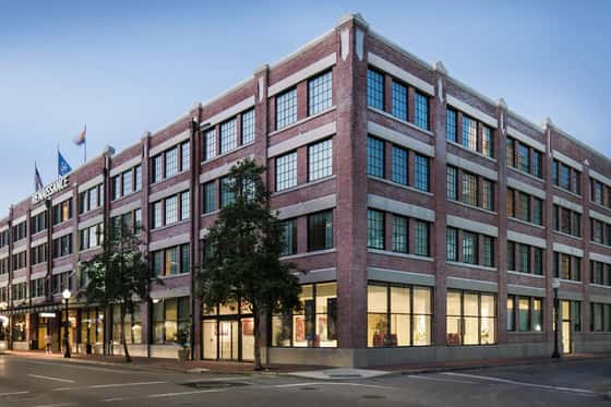 Renaissance New Orleans Arts Warehouse District Hotel