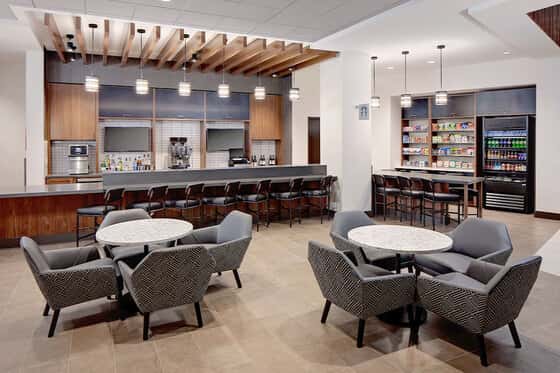 Hyatt Place Glendale / Los Angeles