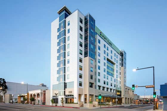 Hyatt Place Glendale / Los Angeles