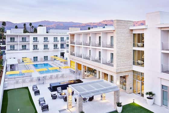 Hotel Paseo