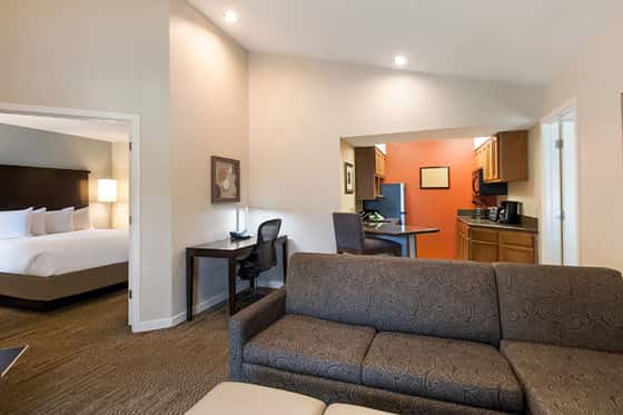 Sonesta ES Suites Dulles Airport