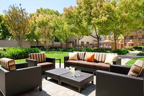 Sonesta Select San Jose Airport