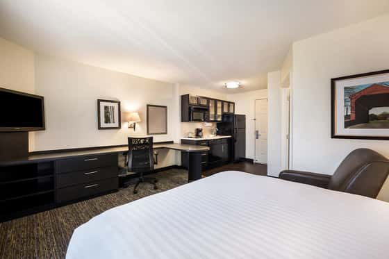 Sonesta Simply Suites Arlington