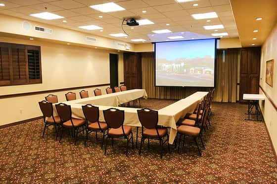 Best Western Plus Arroyo Roble Hotel & Creekside Villas