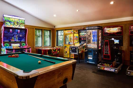Bluebird Cady Hill Lodge
