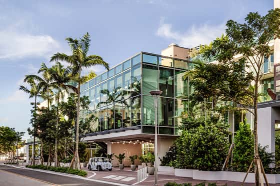 The Ray Hotel Delray Beach, Curio Collection by Hilton