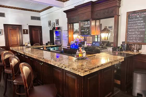 Le Richelieu Hotel