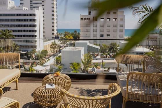 Uma House by Yurbban South Beach