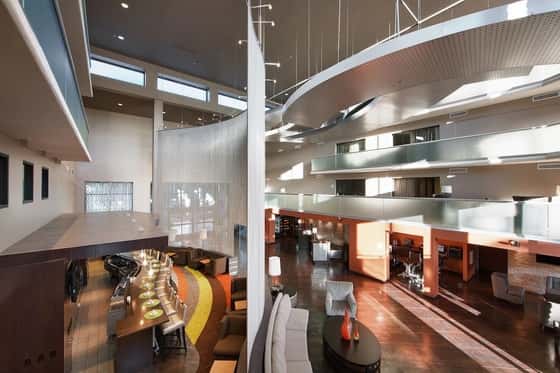 Holiday Inn & Suites Phoenix Airport North