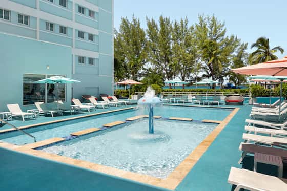 Courtyard by Marriott Nassau Downtown/Junkanoo Beach