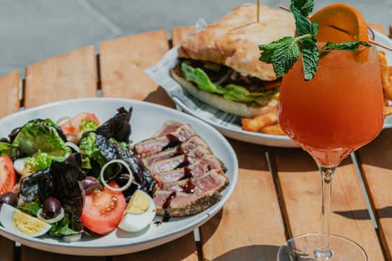 Solei Beach Club at Kimpton Surfcomber Hotel