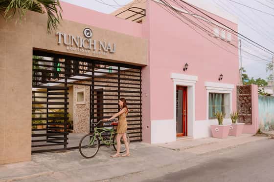Hostal Tunich Naj & Hotel