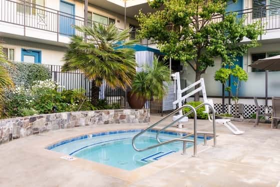 Marin Suites Hotel
