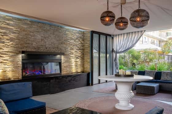 Marin Suites Hotel