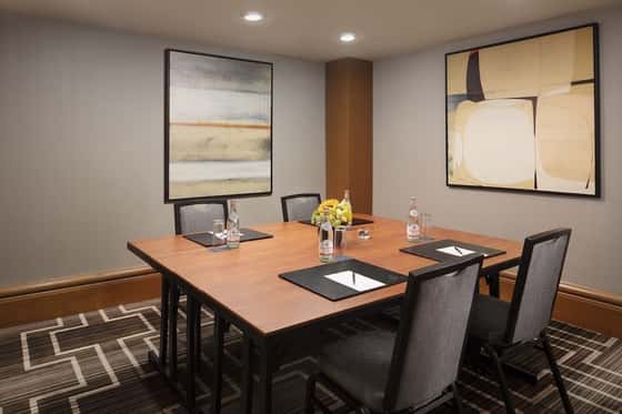 Hilton Short Hills