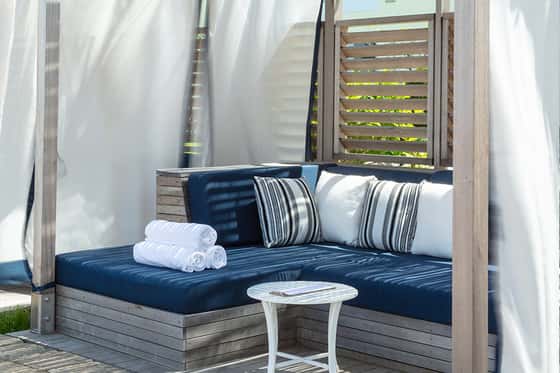 Newport Harbor Island Resort