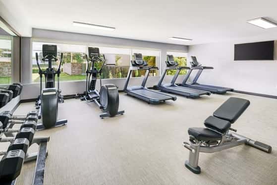 Courtyard by Marriott Los Angeles Woodland Hills