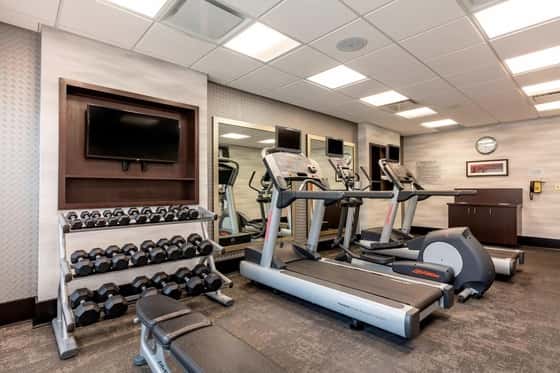 Fairfield Inn and Suites Columbus