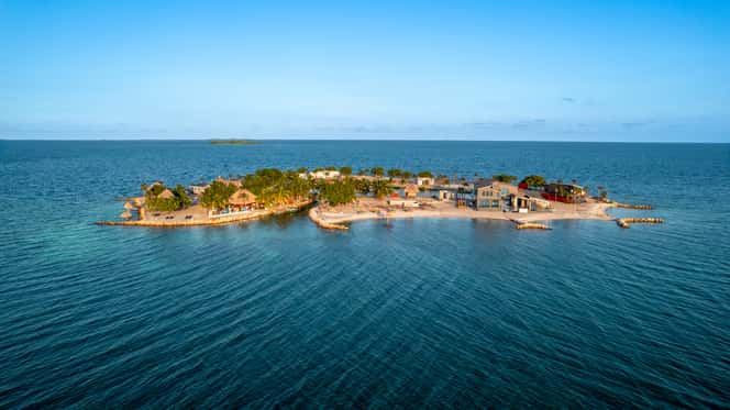 Bullock Island, Belize