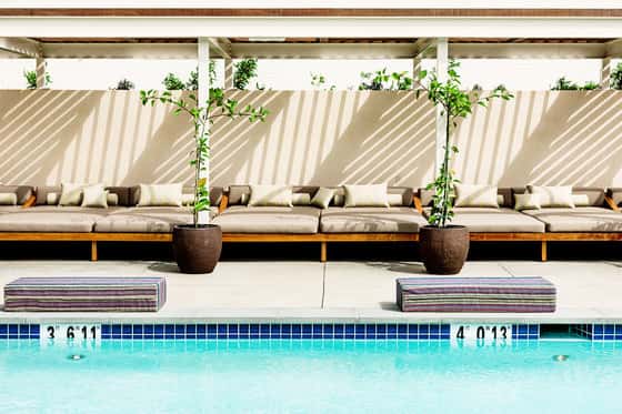 Hotel June