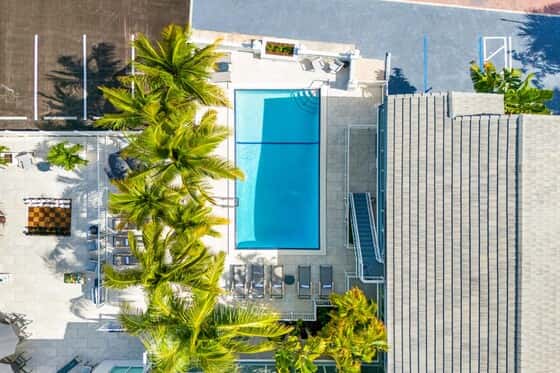 The Garden Hotel & Resort