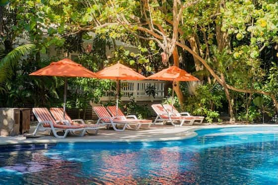 Paradise Beach Hotel & Resort