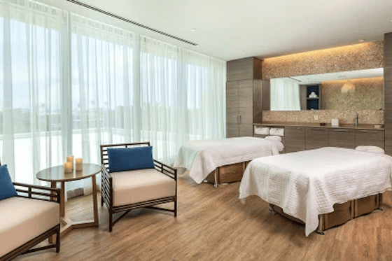 Wyndham Grand Clearwater Beach