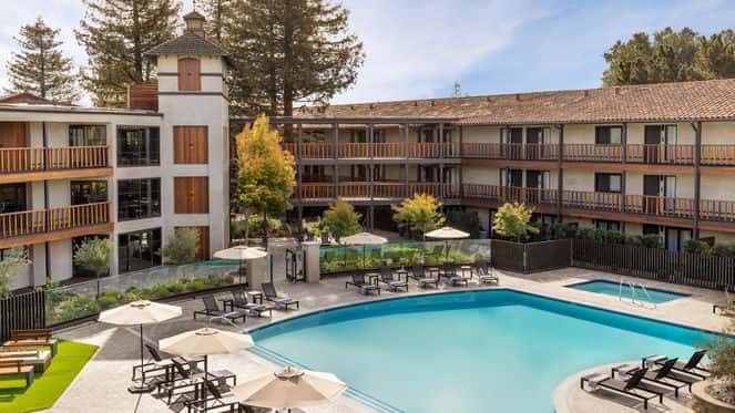Casa Mani Resort Napa Valley, Curio Collection by Hilton