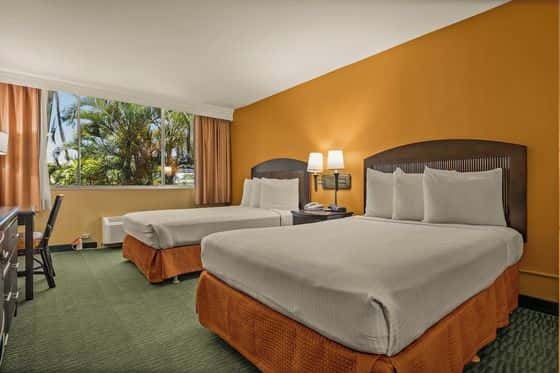Airport Honolulu Hotel, Trademark Collection by Wyndham