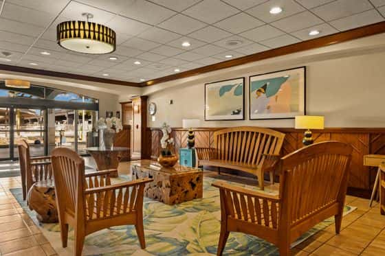 Airport Honolulu Hotel, Trademark Collection by Wyndham