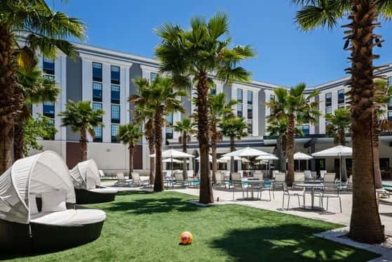Hotel Indigo Mount Pleasant