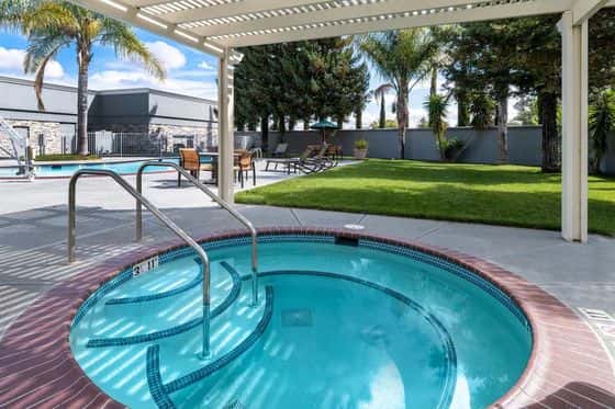 Courtyard By Marriott Fairfield Napa Valley