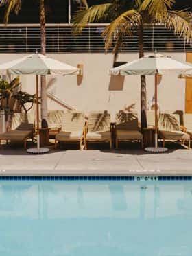 Hotel June