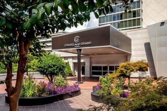 Courtland Grand Hotel