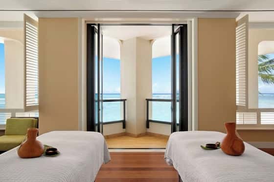Moana Surfrider, A Westin Resort & Spa, Waikiki Beach