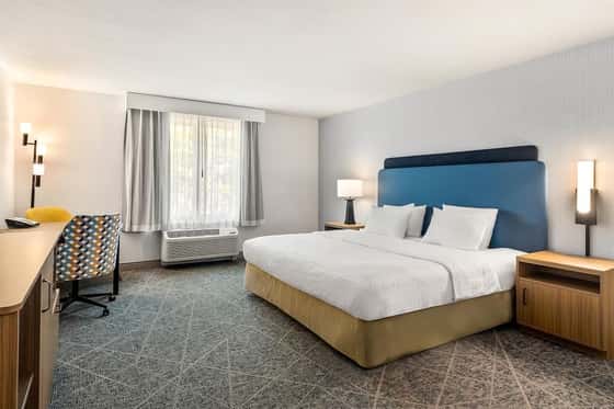 Hampton Inn & Suites Merced