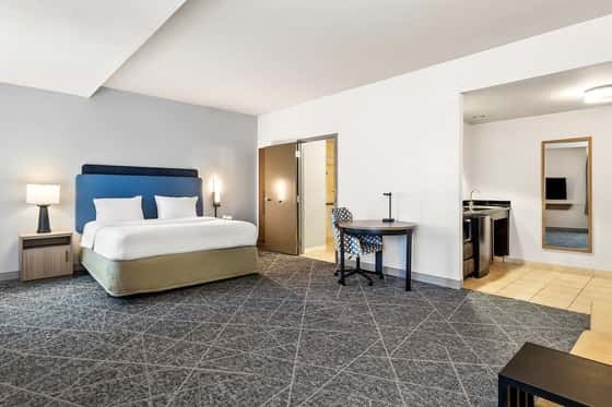 Hampton Inn & Suites Merced