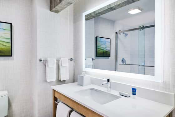 Four Points by Sheraton Salt Lake City Airport