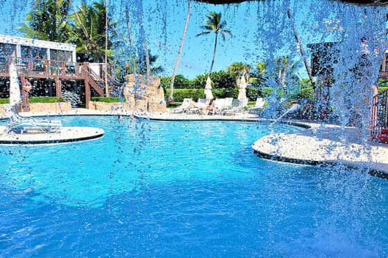 Hora Rentals at the Alexander Hotel