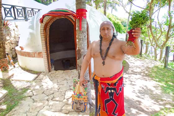 Garrafon Reef Park & Beach Club